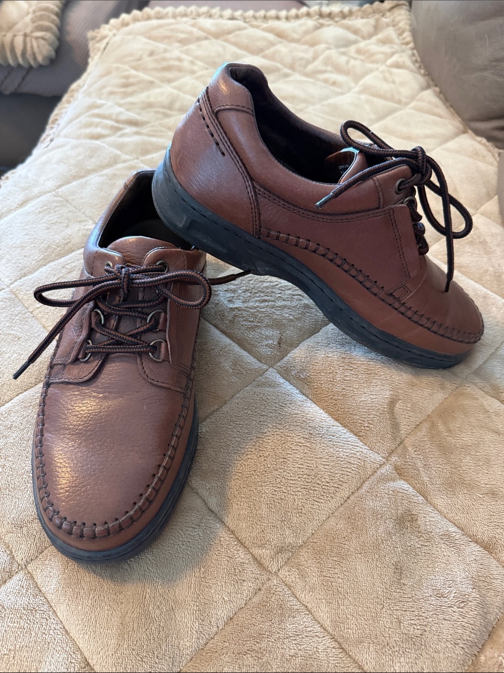 Wonderlite Men's Vinnie Leather Casual Lace-Up Derby Shoes in Dark Brown Leather